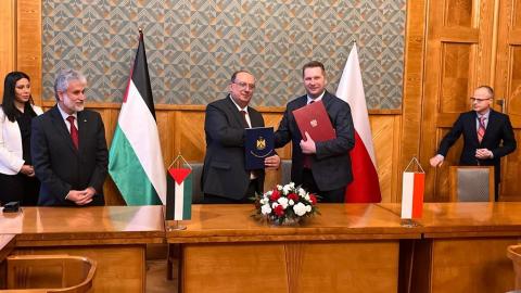 فلسطين وبولندا توقعان مذكرة تفاهم لتعزيز التعاون بمجال التعليم العالي (3).jpeg