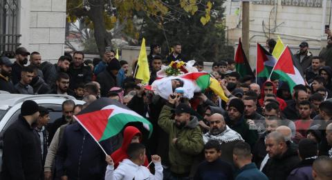 تشييع جثمان الشهيد محمد عمرو في بلدة حلحول بمحافظة الخليل.jfif