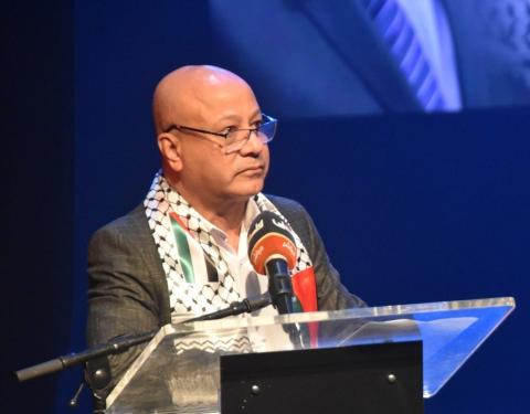د. احمد أبو هولي.jpg