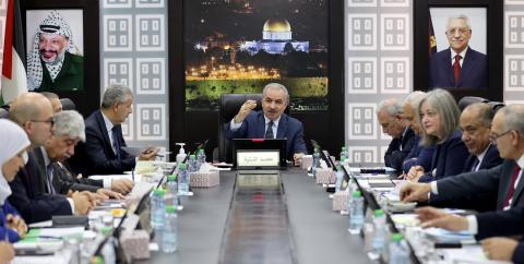 رئيس الوزراء محمد اشتية.jpeg