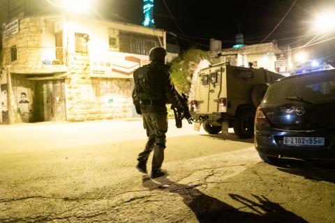 الجيش الإسرائيلي: اعتقال فلسطينيين بتهمة إطلاق نار في الخليل