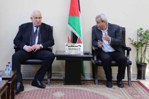 قلقيلية :"وزير الداخلية يزرور المحافظة ويلتقي المحافظ"