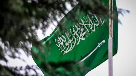 "بلومبرغ" : محادثات بين مسؤولين سعوديين وإسرائيليين بوساطة أميركية
