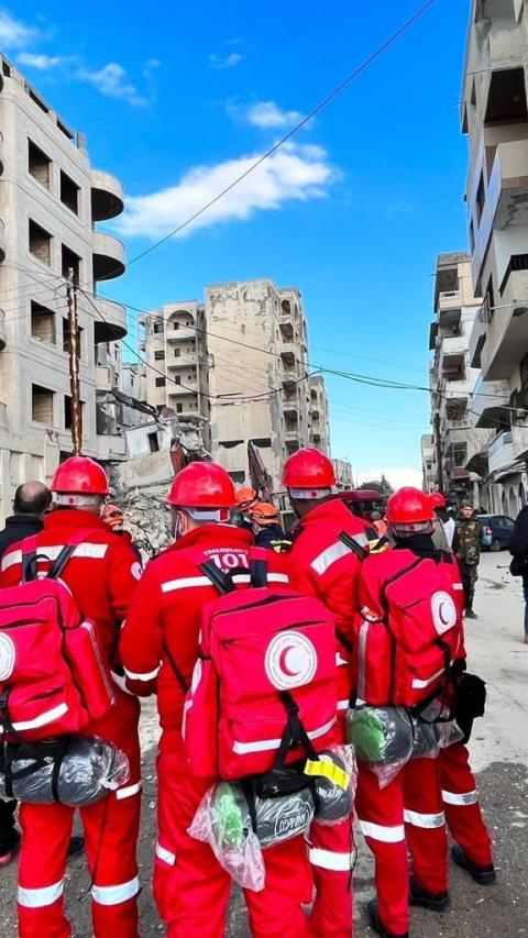 بنك فلسطين يساهم في إغاثة اللاجئين الفلسطينيين المتضررين جراء الزلزال المدمر الذي ضرب سورية وتركيا عبر جمعية الهلال الأحمر