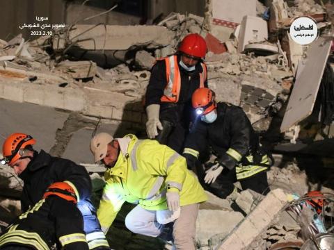 فريق الإنقاذ الفلسطيني يواصل عمليات البحث عن مواطنين فقدوا في زلزال سوريا .. تصوير- عدي الشوبكي 87.jpg
