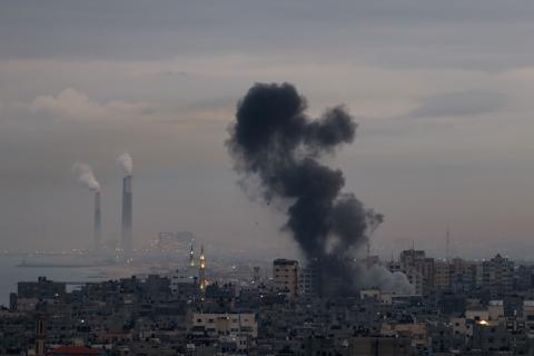 الغارات الإسرائيلية على قطاع غزة  تصوير (الفرنسية) 6.jpg