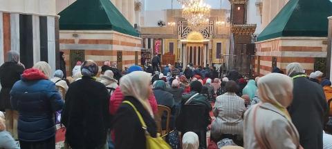 الآلاف يحيون ذكرى الإسراء والمعراج في الحرم الإبراهيمي.jpg
