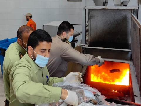 غزة: "القضاء العسكري" تتلف 116 كجم من الحبوب والمواد المخدرة