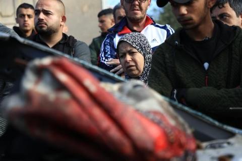 الاحتلال يعدم ثلاثة شبان داخل مركبتهم قرب بلدة جبع جنوب جنين 66.jpg