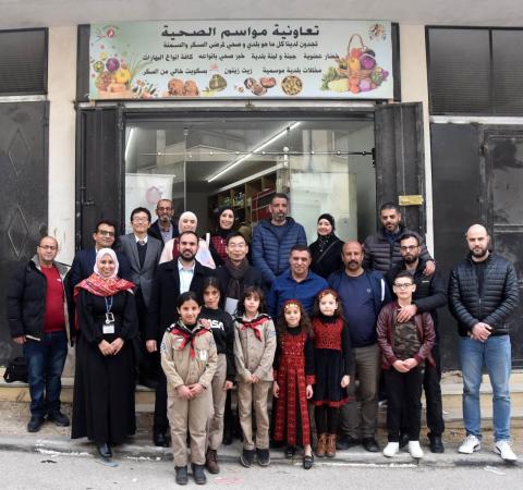 مشروع التعاونية الصحية في مخيم الجلزون 7.jpg