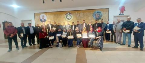 التجمع الفلسطيني للوطن و الشتات و جامعة القدس المفتوحة فرع غزة يختتمان دورة بعنوان " العلاقات العامة و البروتوكول"