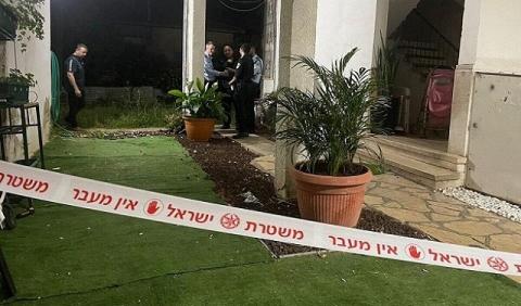 موقع الجريمة في ريشون لتسيون (الشرطة الإسرائيلية).jpg