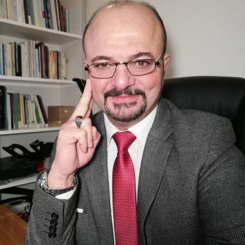المحامي محمد احمد الروسان.jpg