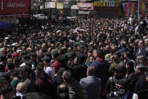 تشييع جثماني الشهيدين محمد سعيد الحلاق، ومحمد جنيدي أبو بكر إلى مثواهما الأخير في نابلس - تصوير - محمد منصور 2.jpg