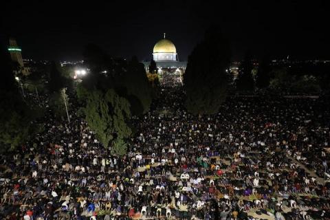 ليلة القدر في المسجد الأقصى المبارك