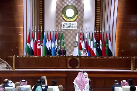 المؤتمر الصحفي جاء في ختام القمة العربية بمدينة جدة (الجزيرة).webp