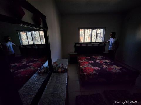 دمار كبير يخلفه القصف الإسرائيلي على شقة سكنية في مدينة حمد القطرية بخانيونس 77.jpg