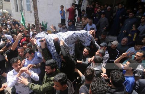 تشييع جثامين شهداء العدوان الإسرائيلي على خان يونس جنوب قطاع غزة