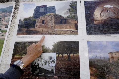 معرض صور في مخيم بلاطة للقرى الفلسطينية المهجرة عام 1948 بعنوان (نكبة 75) للمصور الفلسطيني أحمد البظ 8.jpg