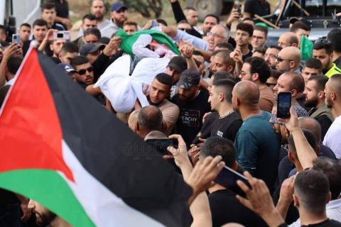 وداع وتشييع جثمان الشاب ديار عمري 5.jpg