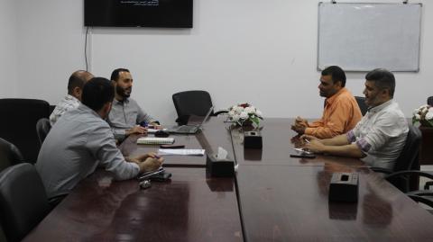 وزارتي الاتصالات والأسرى تناقشان تحويل الخدمات المقدمة لذوي الأسرى والشهداء والجرحى إلى خدمات إلكترونية