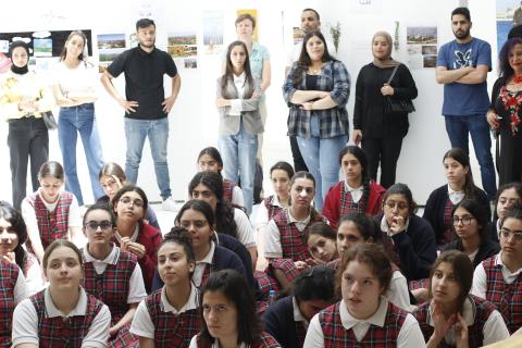 طلبة جامعة دار الكلمة ينظمون معرض بعنوان وجهات فلسطينية سياحية مستدامة