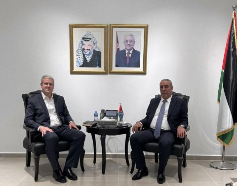 الشيخ يلتقي رئيس وحدة الشؤون الفلسطينية الامريكي وينفي وجود اجتماع فلسطيني - إسرائيلي