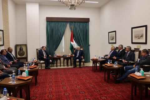 الرئيس خلال استقباله رؤساء الأندية الأردنية المشاركة في بطولة القدس والكرامة (تصوير- وسام خليفة).jfif