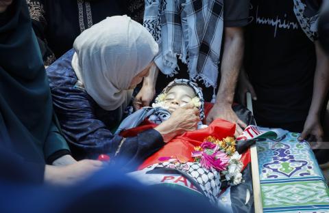 تشييع جثمان الشهيد الطفل محمد هيثم التميمي (3 أعوام) من قرية النبي صالح إلى مثواه الأخير.jpg