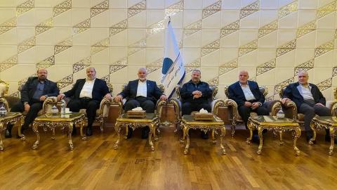 وفد حماس يصل طهران.jpg