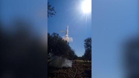 بالفيديو الجيش الإسرائيلي: قذيفة صاروخية أطلقت من منطقة جنين وانفجرت داخل الأراضي الفلسطينية