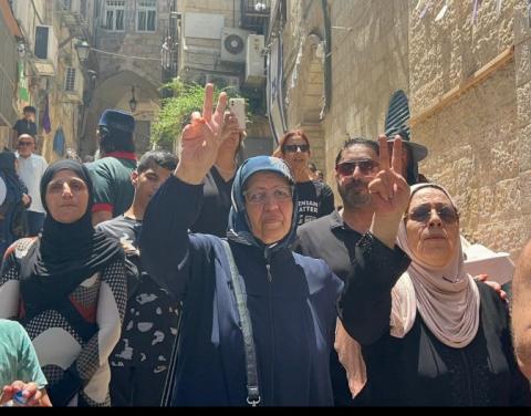 وقفة في القدس رفضاً لقرار إخلاء عائلة صب لبن من منزلها.jpg