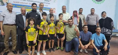 الفئات العمرية طاولة _(30257033)_ __.jpg