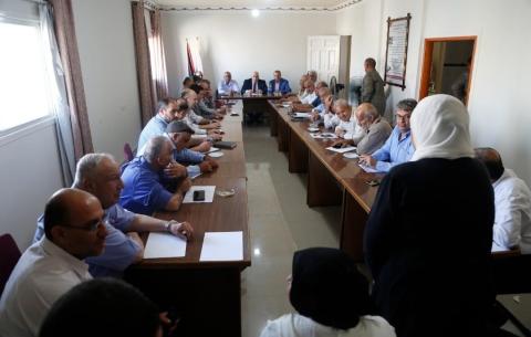 أبو جيش ومفوض التعبئة والتنظيم في الأقاليم الجنوبية يبحثون قضايا تتعلق بواقع العمل والعمال