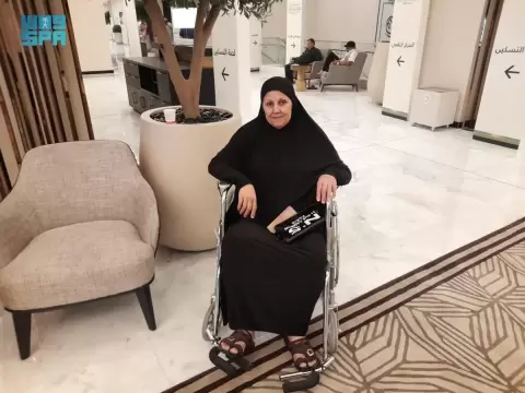 الحاجة فاطمة محمود عبدالله عقبة.webp