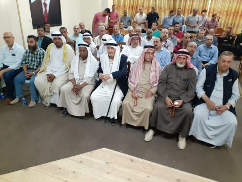 تحت رعاية دائرة شؤون اللاجئين : توقيع ديوان ( شيرين وجنين ) للكاتب عصام الحسنات