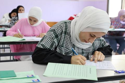 طلبة الثانوية العامة يتقدمون للامتحانات النهائية، في مدرسة ذكور قرية كفر نعمة الصناعية والثانوية المختلطة، ومدرسة الشيخ محمد الشامي الثانوية للبنات في بيت عور التحتا  32.jpg