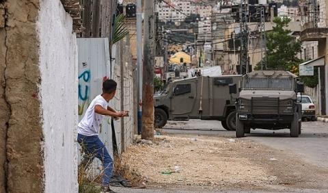 اعتقالات في الضفة والقدس وغزة