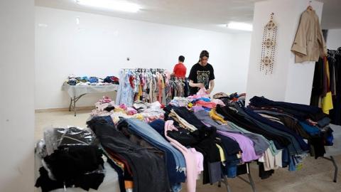 حملة فلسطينية لإسعاد الفقراء بيوم العيد