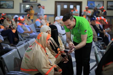 ي وداع حجاج فلسطين المتجهين للديار المقدسة من الضفة وغزة لأداء فريضة الحج 0.jpg