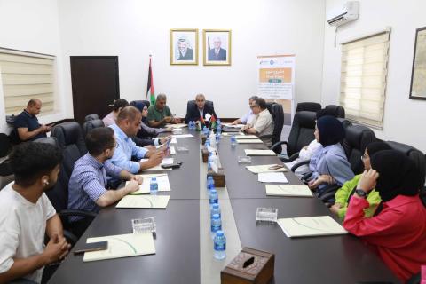 قلقيلية: جلسة حوارية تناقش ندرة التخصصات الجامعية في المحافظة