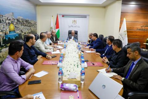 "الدعليس" يثمن جهود صندوق دعم الشباب الفلسطيني