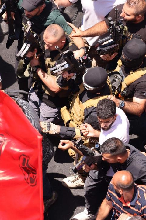 جنين تودع 9 من شهداءها في حشد مهيب 7.jpg
