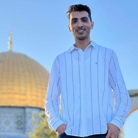 الصحفي عقيل عواودة.jpg