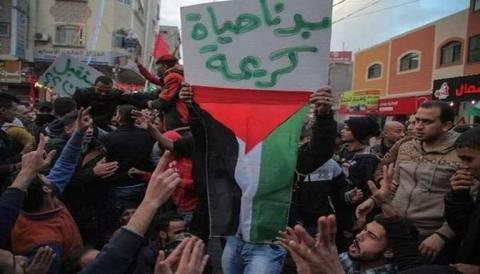 نقابة الصحفيين تدين "الاعتداء" على الزميل وليد عبد الرحمن