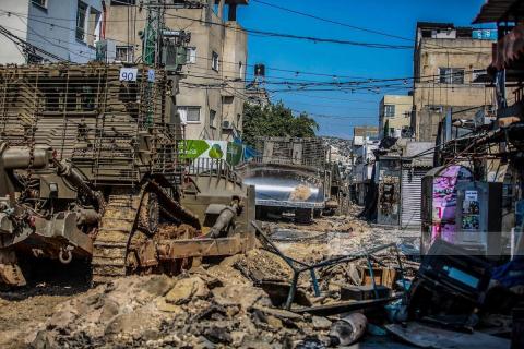 جرافات الاحتلال تدمر البنية التحية في مخيم جنين  4.jpg