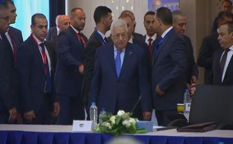 أبو مازن: يجب إنهاء الانقسام وإعادة الأمور إلى نصابها "دولة واحدة ونظام واحد وقانون واحد وسلاح شرعي واحد"