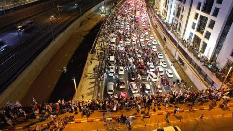 القناة 13: علماء نوويون يناقشون الاستقالة من هيئة الطاقة الذرية احتجاجا على التغييرات القضائية