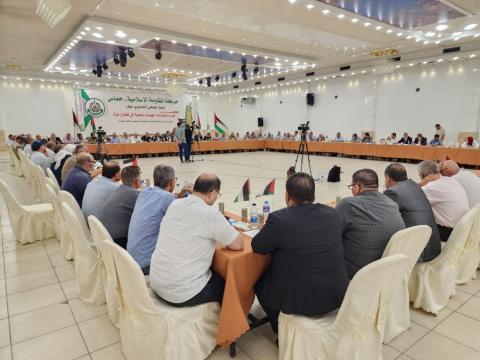 الديمقراطية :" آن الأوان لإعادة الحق الديمقراطي إلى أصحابه بانتخاب ممثليهم في المجالس المحلية"
