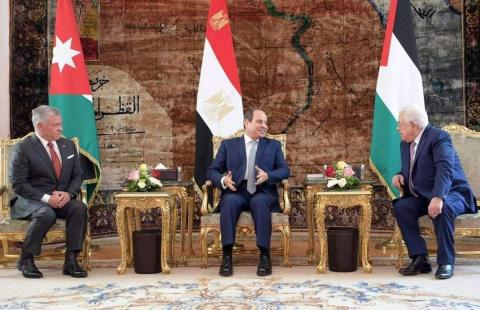 أبومازن يشارك في أعمال القمة الثلاثية المصرية الأردنية الفلسطينية غدا